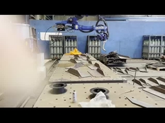 Sistema robótico de soldadura inteligente con visión inteligente y algoritmo de IA para bulildi buque de astillero